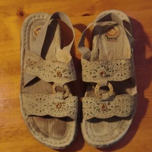 Earth Spirit Sandals 9 1/2